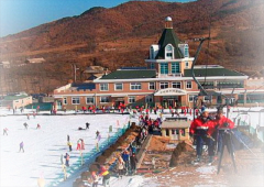 大连安波温泉滑雪拓展活动团建基地
